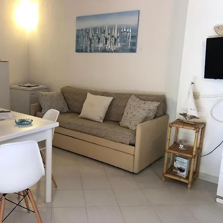 Appartement Bilocale Le Rose 100 Mt Porto Taverna