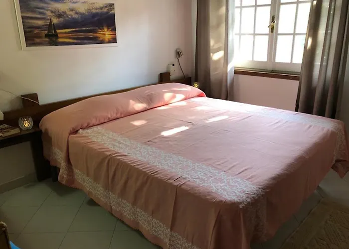 Bilocale Le Rose 100 Mt Apartment *