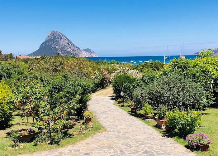 Bilocale Le Rose 100 Mt Porto Taverna
